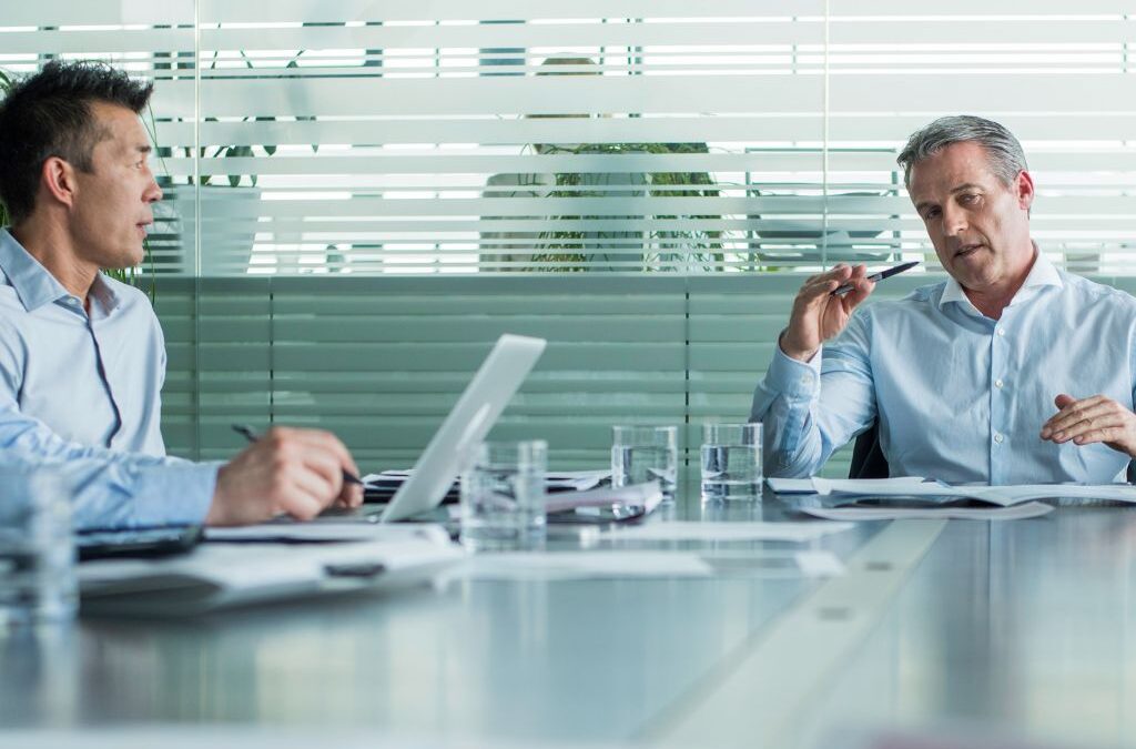 How to Leverage Hand Gestures in High-Stake Meetings 